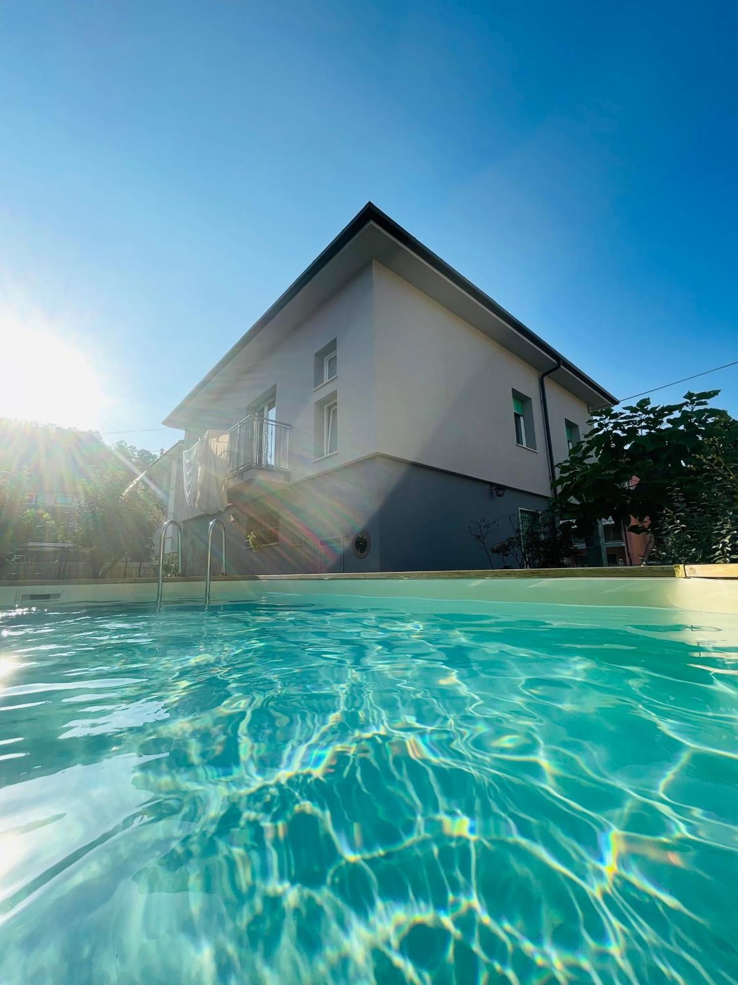 فيلا Casa Piero, Relax E Piscina Privata Tra Le Colline Delle Langhe ألبا المظهر الخارجي الصورة