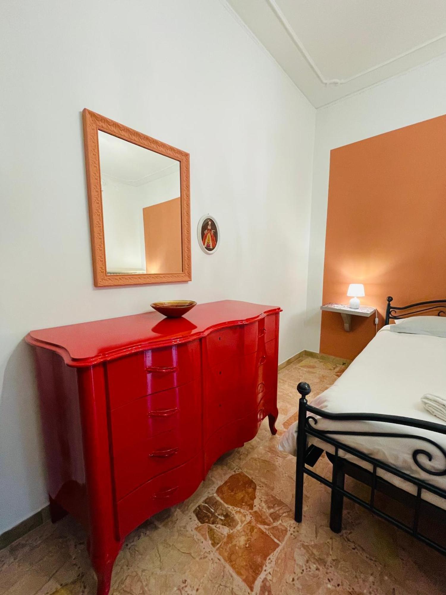 فيلا Casa Piero, Relax E Piscina Privata Tra Le Colline Delle Langhe ألبا المظهر الخارجي الصورة